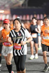 BIB: 2484, 26243, 21045
                            <button type="button" onclick="openModal(19605348)" class="btn btn-primary btn-sm float-right btn-popup" data-toggle="modal" data-target=".modal-high-quality">
                        <i class="fas fa-shopping-cart"></i> Add to Cart
                    </button>
                                            <button type="button" onclick="isThisMe(19605348, true)" class="btn btn-success btn-sm float-right btn-popup btn-isme hidden" data-toggle="tooltip" data-placement="bottom" title="นี่คือรูปของคุณใช่ไหม คลิกที่นี่เพื่อเอาเข้าอัลบั้ม">
                        <i class="fas fa-plus"></i> Add to album
                    </button>
                    <button type="button" onclick="isThisMe(19605348, false)" class="btn btn-warning btn-sm float-right btn-popup btn-isnotme hidden">
                        <i class="fas fa-ban"></i> Remove from album
                    </button>